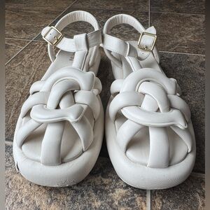 Coach Penney Soft Emblem Flatform Fisherman Sandals- Chalk/White, Women’s 10
